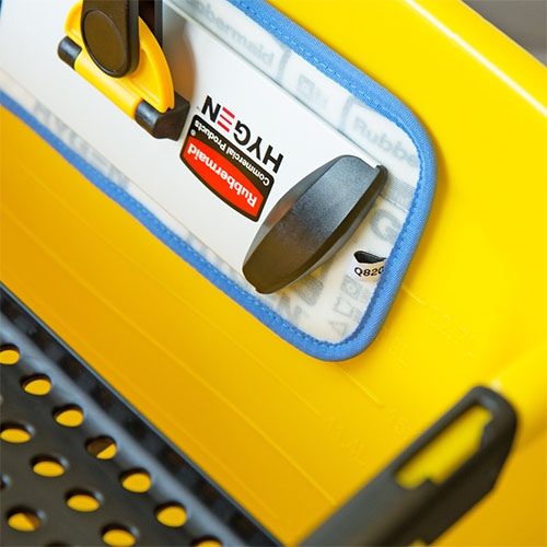 Galeata Hygen cu storcator si roti, galbena, Rubbermaid