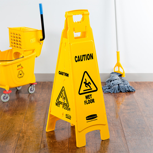 Semn avertizare multilingv podele umede 4 fete, Rubbermaid