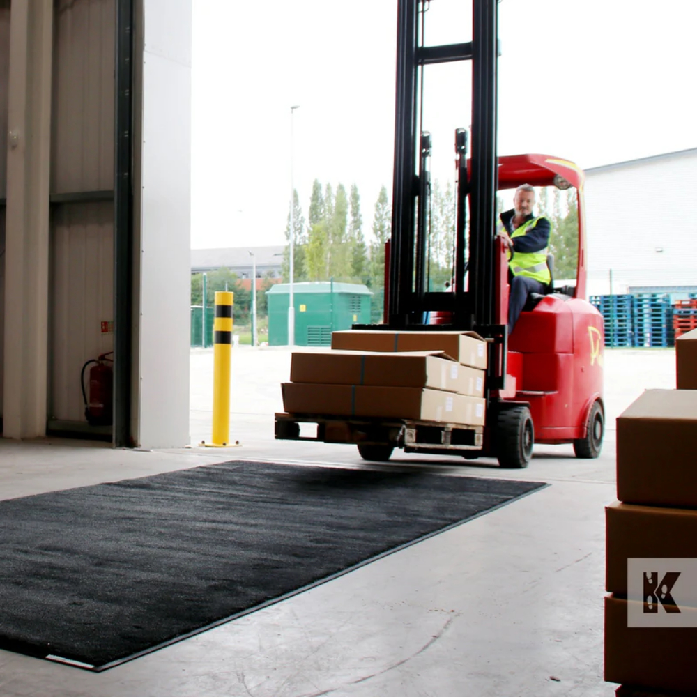 Covoras realizat din Cauciuc, Fork Lift Mat, Kleen-Tex